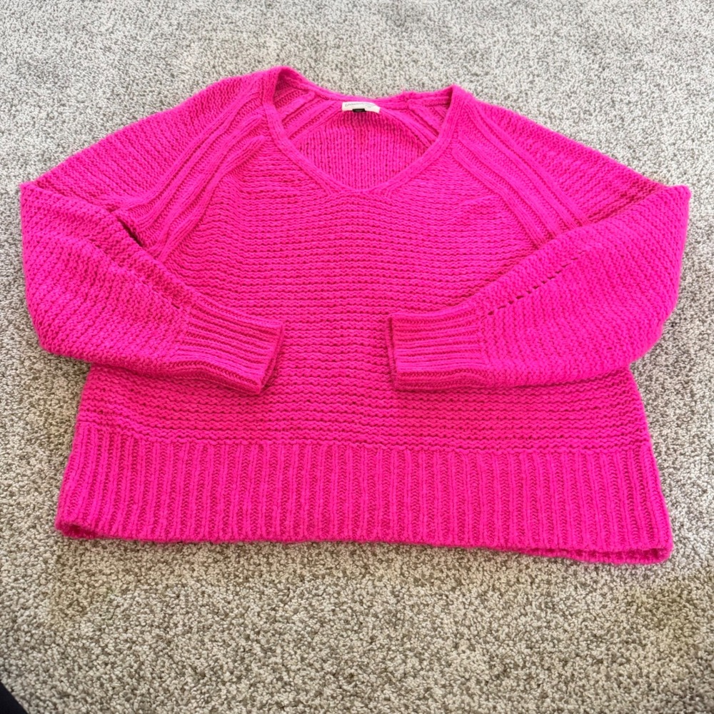 Universal Thread Hot Pink V-Neck Chunky Knit Sweater Womens‎ Large Raglan Sleeve